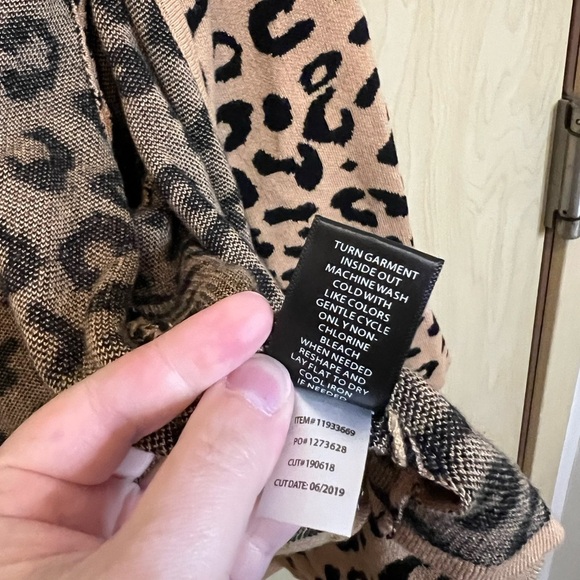 Torrid Caramel Leopard Crop Wrap Sweater - Picture 5 of 6